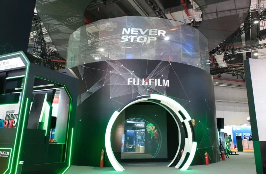 Fujifilm Transparent Front Projection Film Factory Fabrik